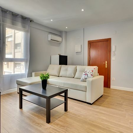 Apartamentos San Lazaro Zaragoza Eksteriør billede