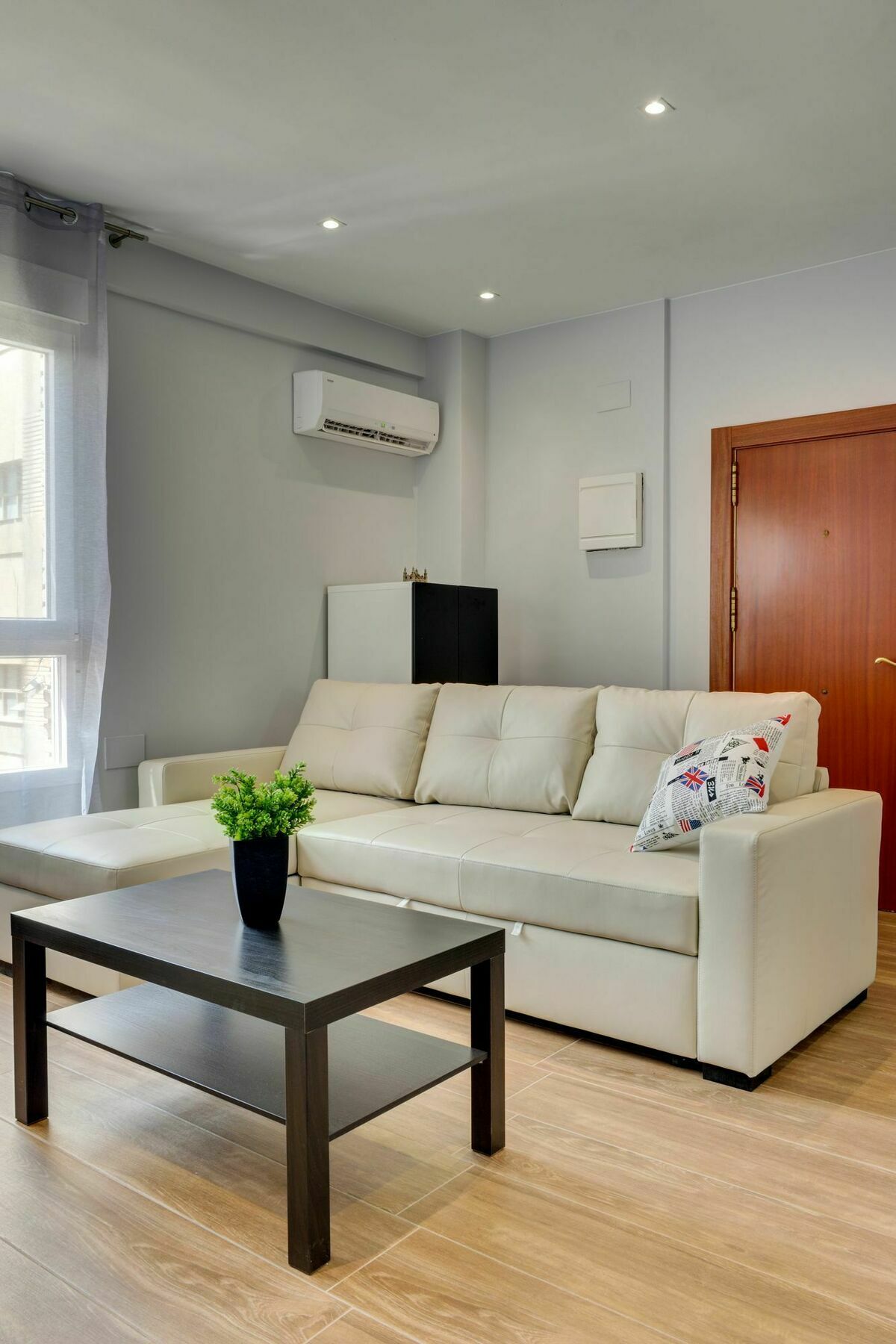 Apartamentos San Lazaro Zaragoza Eksteriør billede