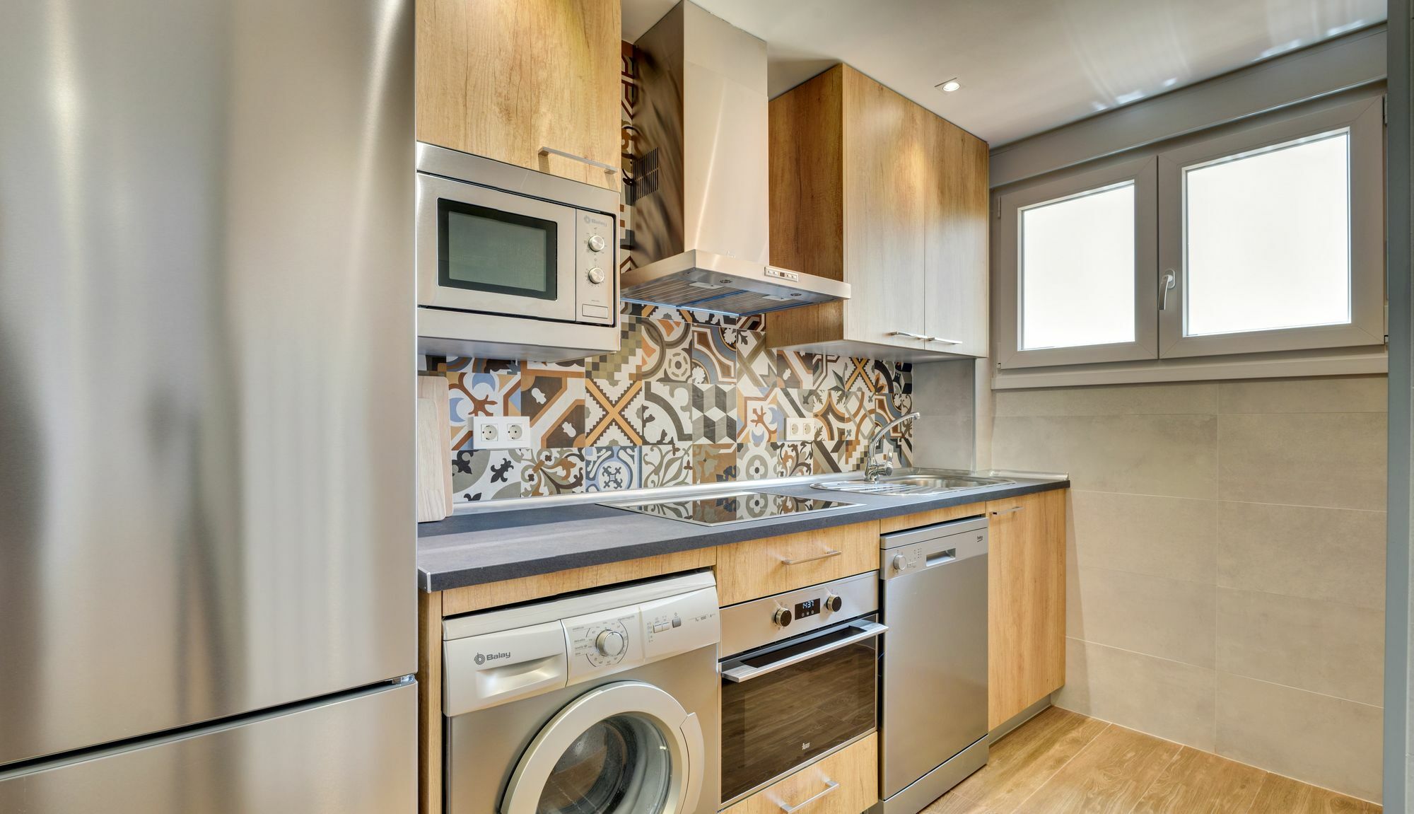 Apartamentos San Lazaro Zaragoza Eksteriør billede